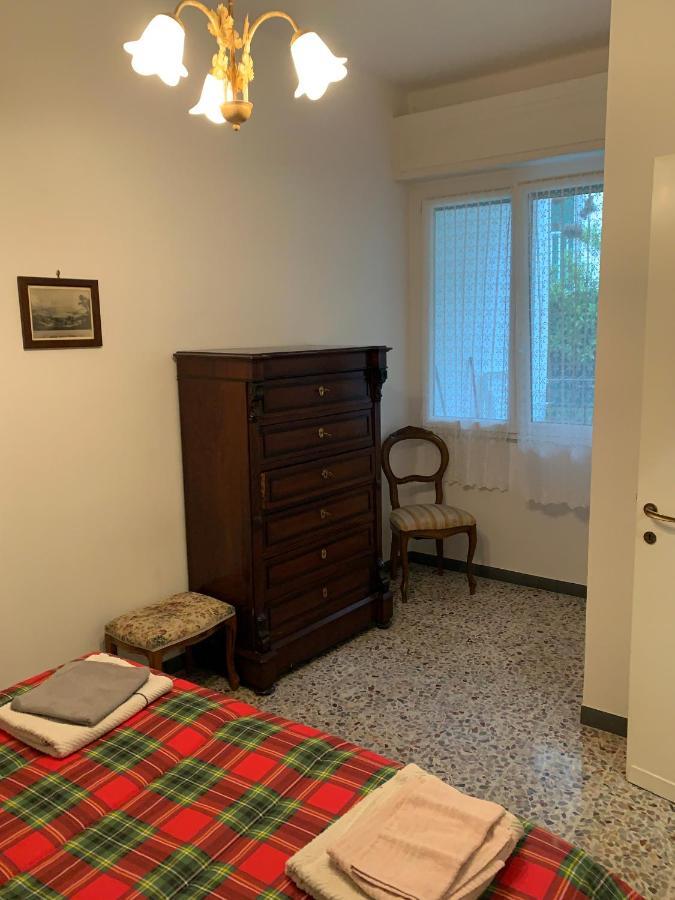 Casa Bianca 4 - Confortevole In Centro A モネーリア エクステリア 写真