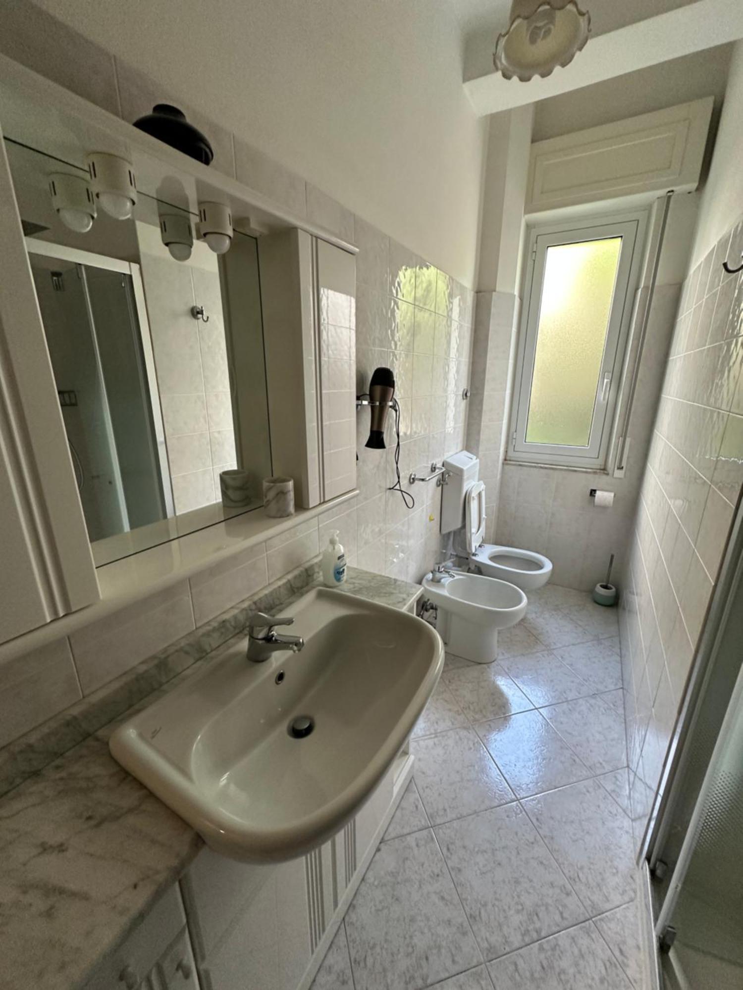Casa Bianca 4 - Confortevole In Centro A モネーリア エクステリア 写真
